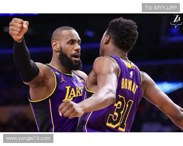 NBA总决赛G4巅峰对决:热火主场迎战湖人,谁能拿下关键胜利? NBA总决赛G4巅峰对决:热火主场迎战湖人,谁能拿下关键胜利?